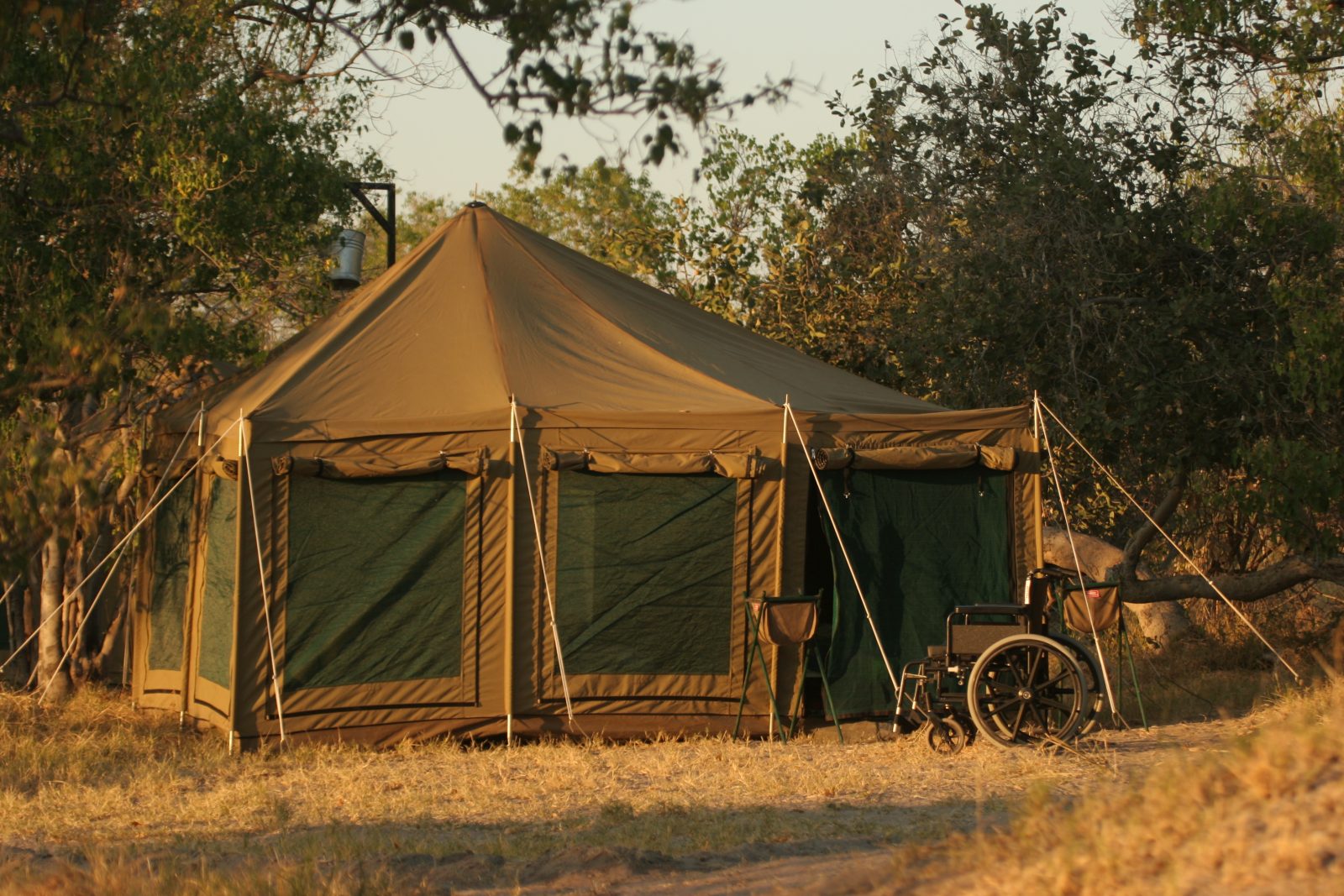 Mobile Safari camp created for wheelchair users
