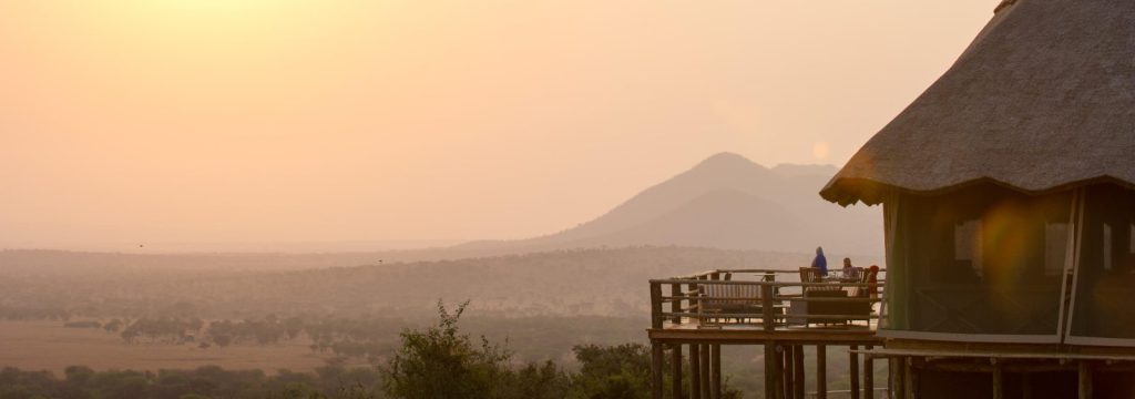 View from Kubu Kubu tented lodge over the Serengeti