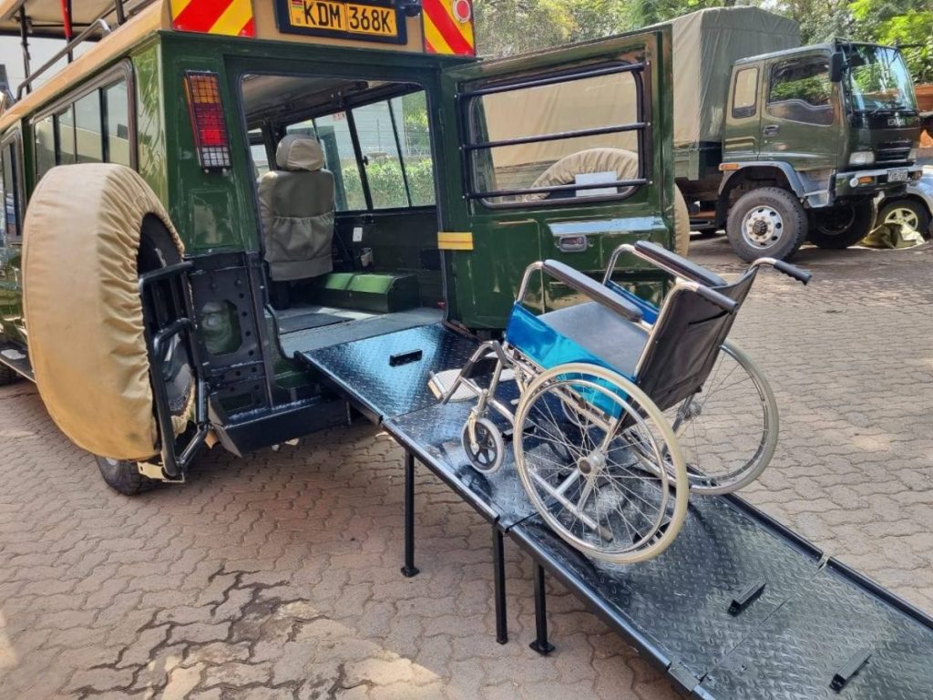 Land Cruiser with rear ramp for wheelchair safaris